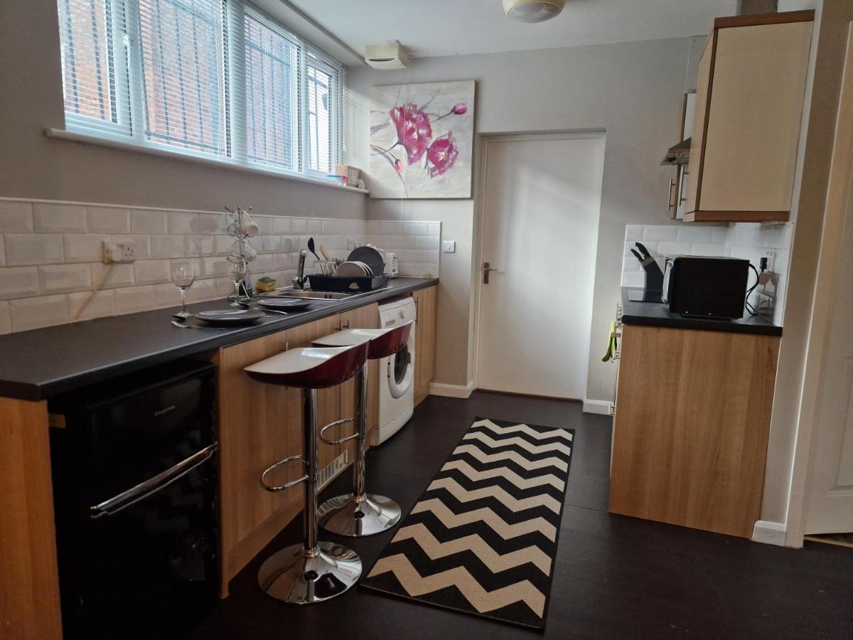 Primos Suite - Stylish 1 Bedroom In Wallsend Newcastle upon Tyne Bagian luar foto
